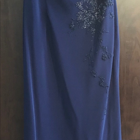 Evening Dress. Mint Condition. With Shawl. - Picture 6 of 8